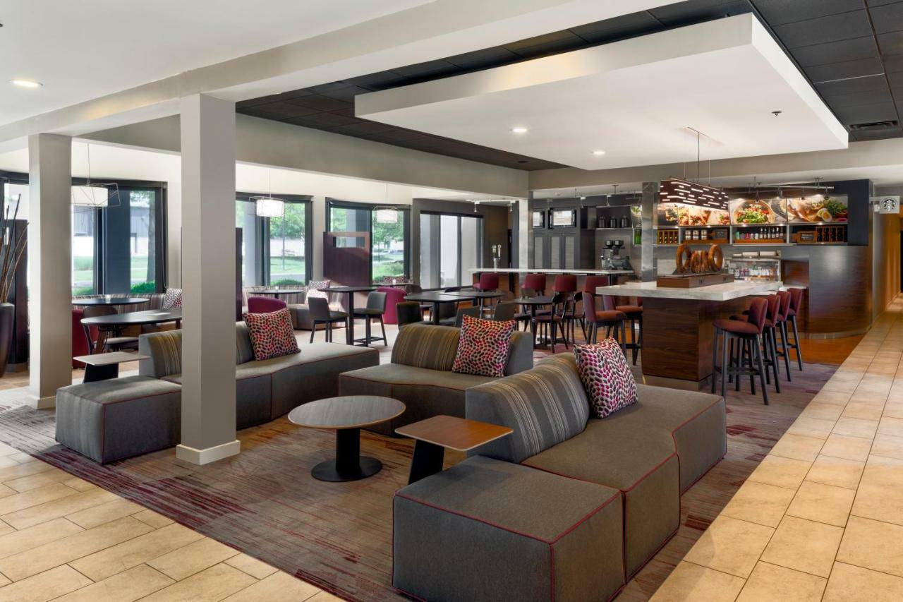 Courtyard Cincinnati Blue Ash Bagian luar foto